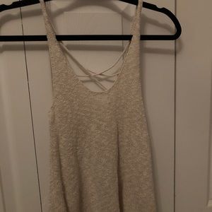 tan tank top
